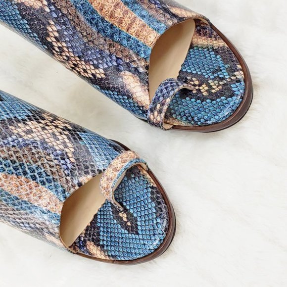 Rev it up slip on blue snake Leather Sandal Shoes - Picture 9 of 13